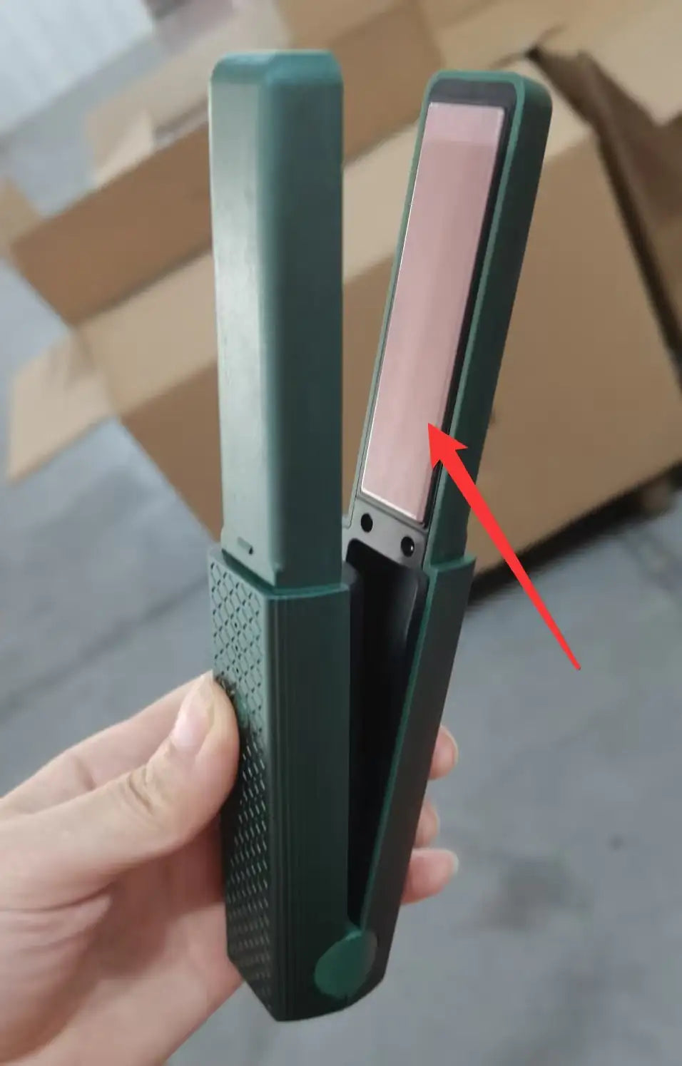 The LeStrova Portable Hair Straightener